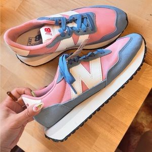 New Balance 237 NWT size 8